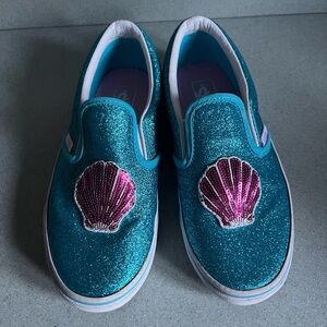 Girls Sz 3 Vans blue pink seashell  Colorful Casual Flat